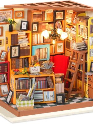 Robotime Sam's Study DIY Dollhouse Kit