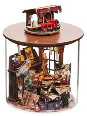 DIY Mini Casa Magic Greenhouse Garden Dollhouse Kit