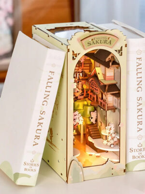 Rolife Falling Sakura Book Nook Kit
Step
